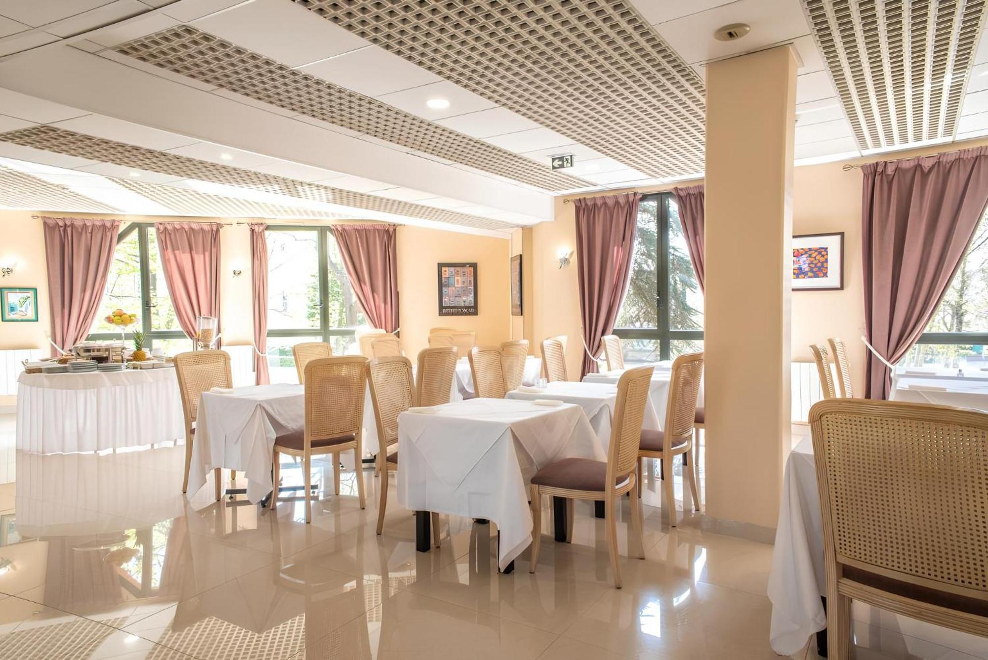 Hotel Garabel Плэзир Экстерьер фото